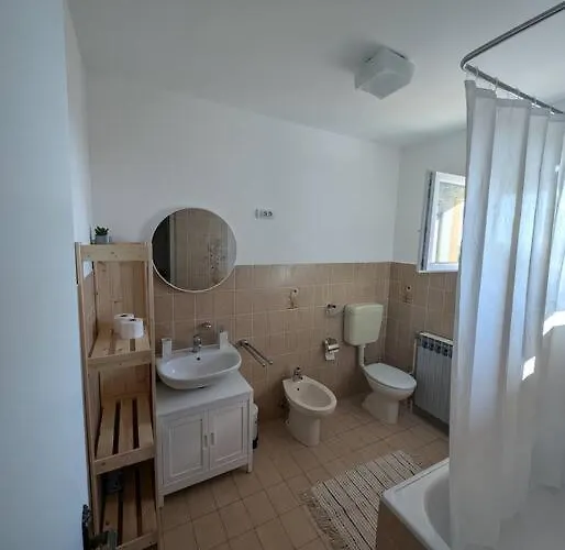 Yellow Submarine - Whole House Villa Premantura