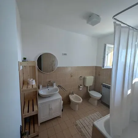 Yellow Submarine - Whole House Villa Premantura